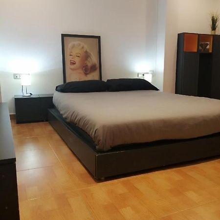Playa Puerto Apartment Валенсия Екстериор снимка